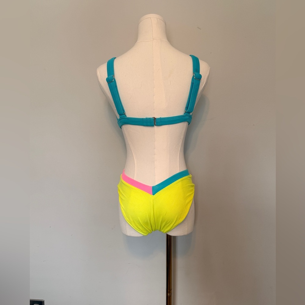 Oneone swimwear bikini - Picture 2 of 4